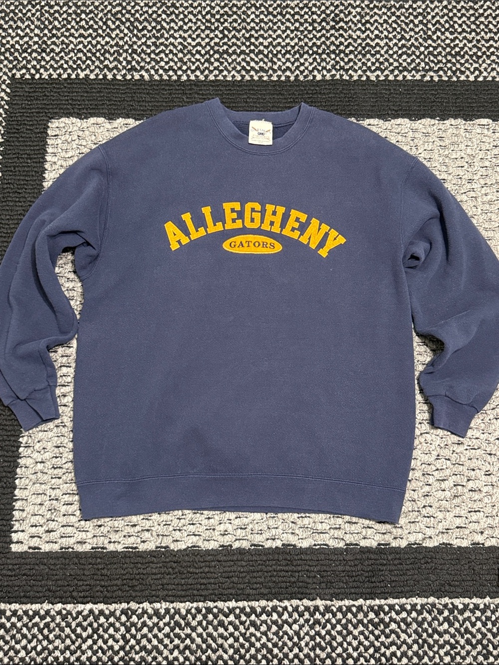 Vintage Oarsman 913 Allegheny Gators Sweatshirt Large Embroidered Crewneck